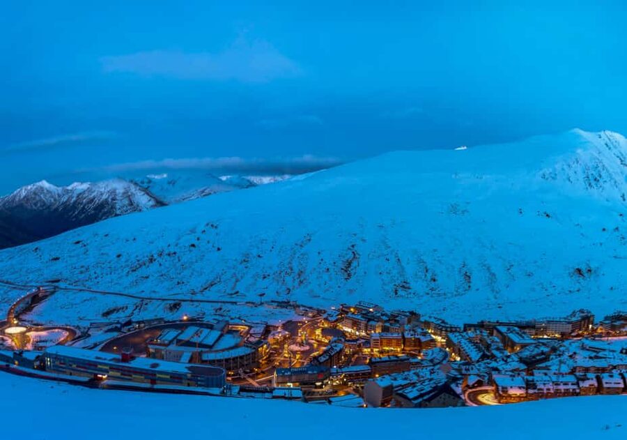 Tbilisi: 2-Day Gudauri Ski Resort Private Tour - Paragliding over the Caucasus