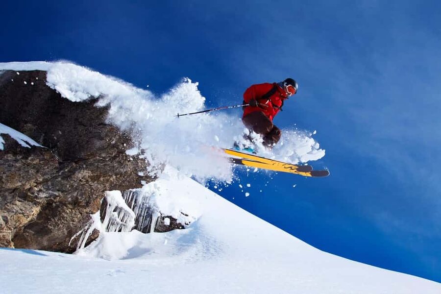 Tbilisi: Gudauri Ski Resort & Ananuri. Day Trips with Guide - Ananuri Fortress beside the Georgian Military Road