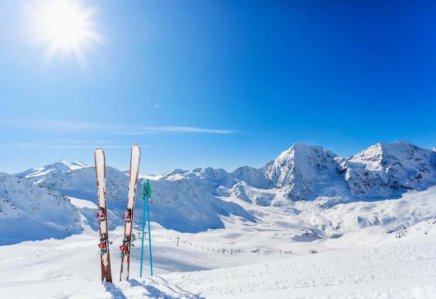 Tbilisi: Gudauri Ski Resort & Ananuri. Day Trips with Guide - Who will enjoy this day most?
