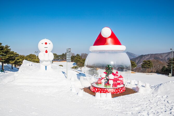 Vivaldi Park Winter Ski with Eobi Ice Valley Day Tour from Seoul - Vivaldi Park Ski World: six hours for snow time