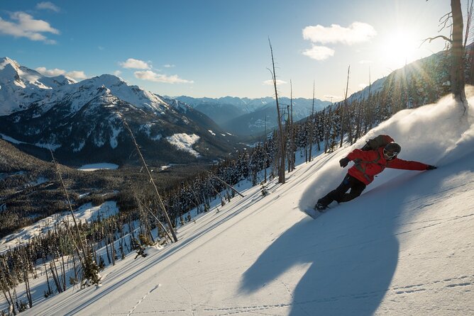 Whistler Intro to Backcountry Skiing and Splitboarding - Why the six-person limit matters