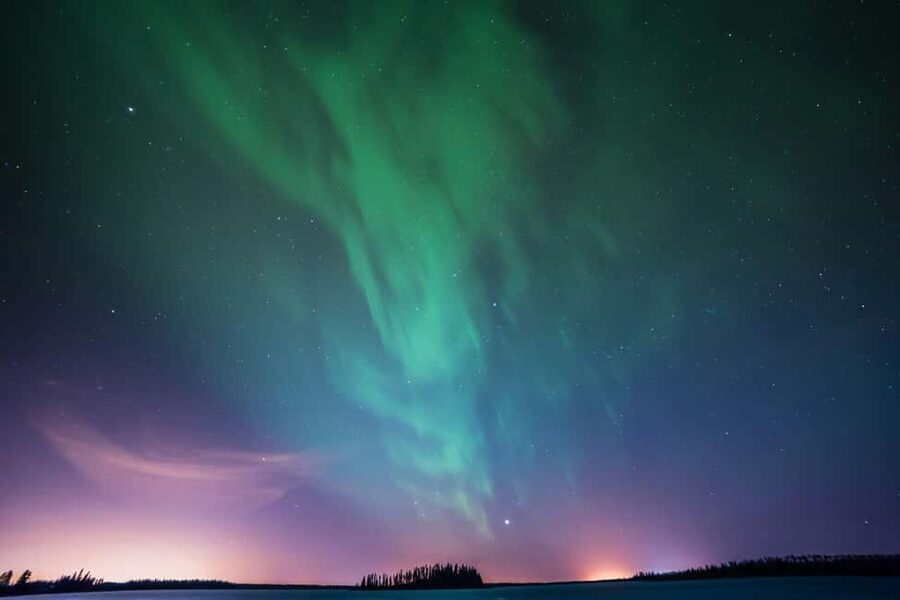 Ylläs: Guided Night Skiing Tour Under the Arctic Sky - Why skiing after dark changes the whole experience
