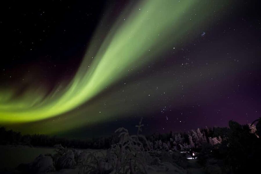 Ylläs: Guided Night Skiing Tour Under the Arctic Sky - Waiting for stars and the Northern Lights