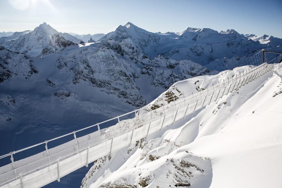 Zurich: Titlis Beginner Ski day snow experience & Lucerne - Engelberg provides the change of scenery