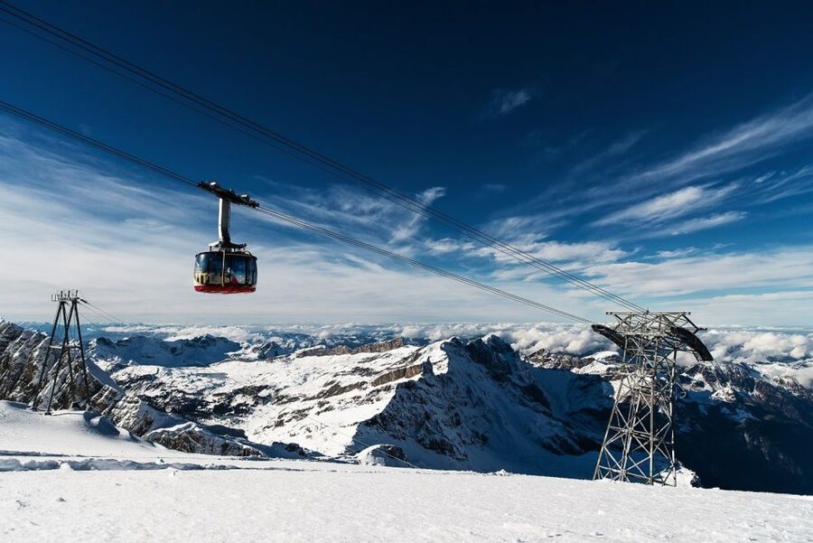 Zurich: Titlis First Time Ski Experience & Lucerne - From Engelberg to Trübsee by cable car